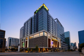 Holiday Inn & Suites Nashville Downtown Broadway